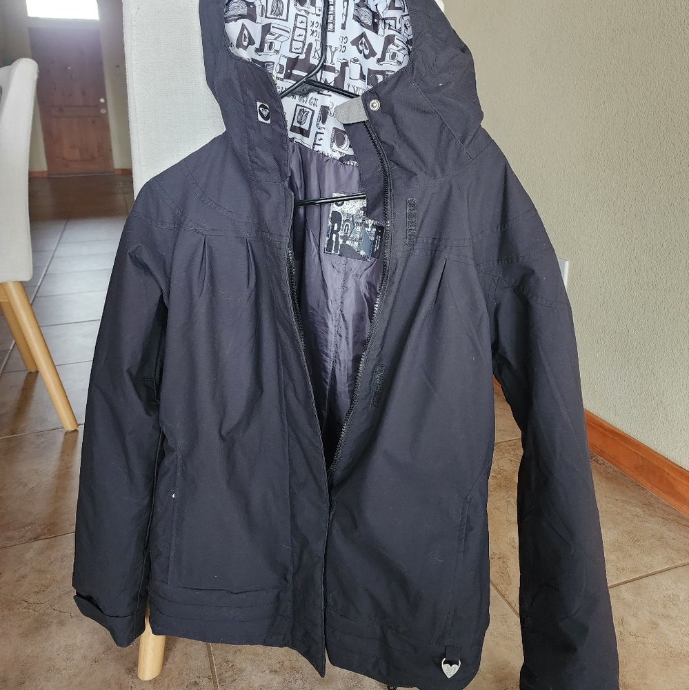 Black Roxy Snowboard jacket size Small